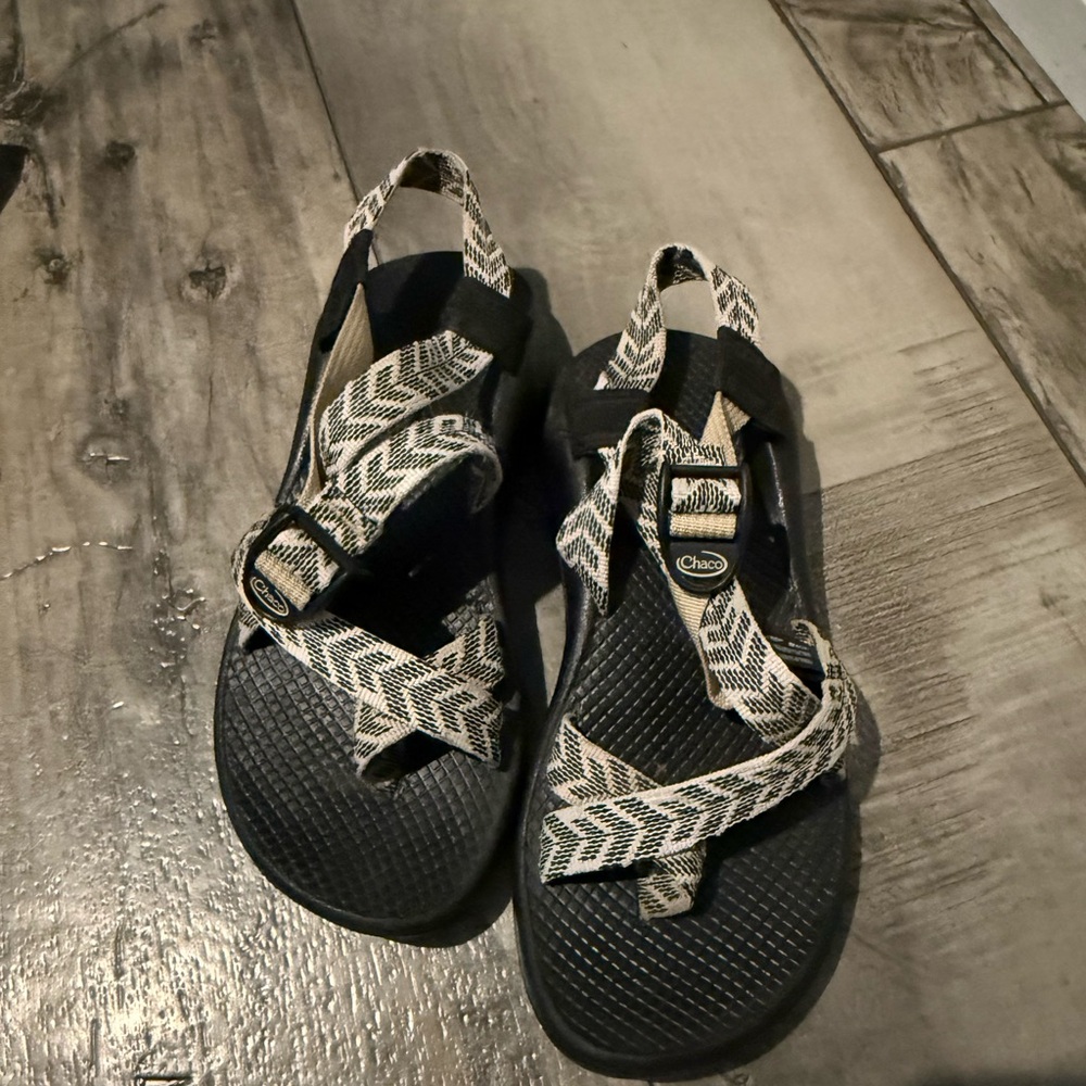 Chaco Women's Sandals with Black and Cream Pattern